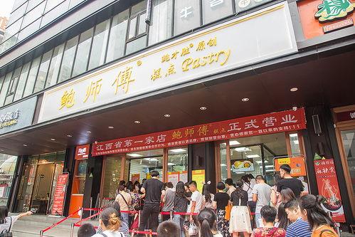 网红店招牌留电话好吗,便捷沟通新潮流