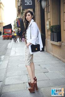 白色西装街拍明星,明星白色西装街拍风采展示