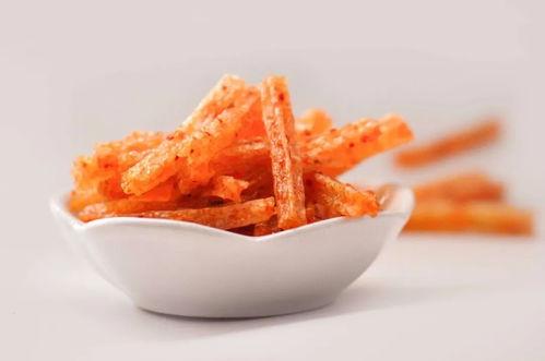 宿迁网红小孩吃辣条图片,宿迁网红小孩的美食挑战之旅